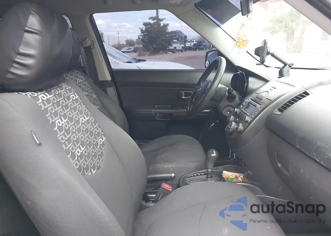 KNDJT2A27A7700209: 42202949