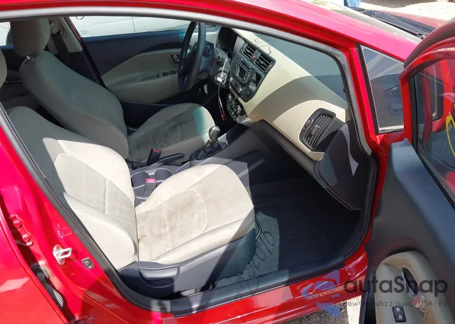 KNADM4A35E6419100: 42202040