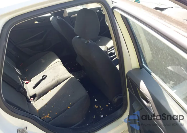 3VWC57BU7MM036095: 42202141