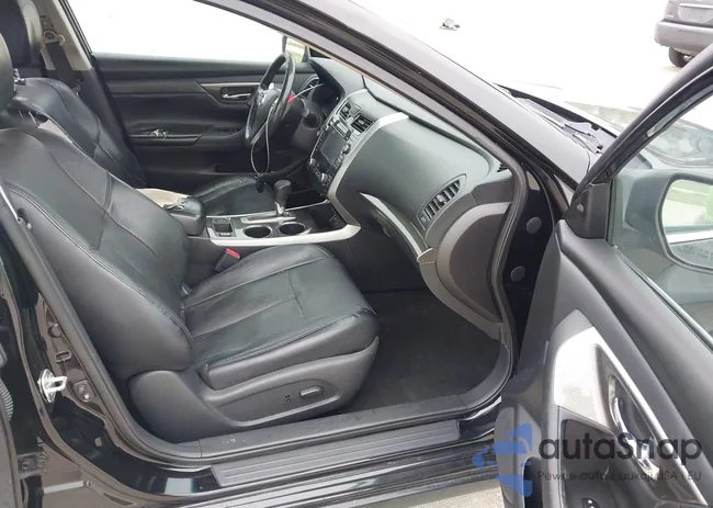 1N4AL3AP4FN863927: 42202359