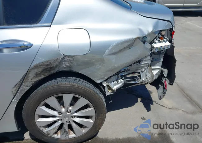 1HGCR2F88DA121484: 42203665