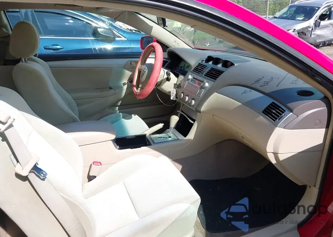 4T1CE38P04U798432: 42203981