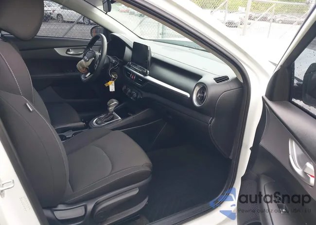 3KPF24AD4RE705059: 42204017