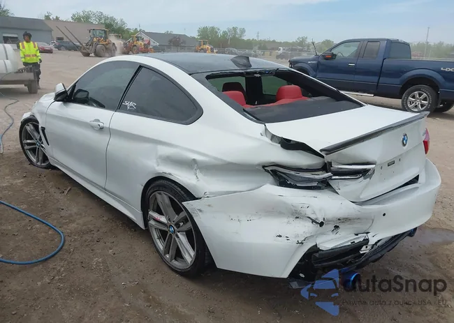 WBA4W7C55KAG52609: 42204022