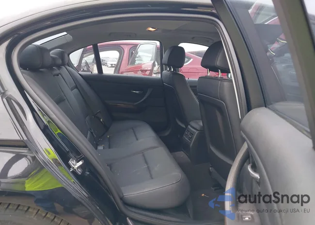 WBAPH7C50BE678967: 42203171