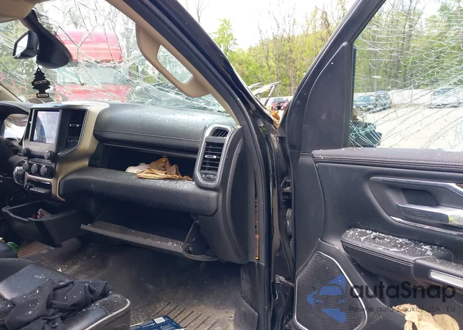 1C6SRFJT1KN725291: 42204439