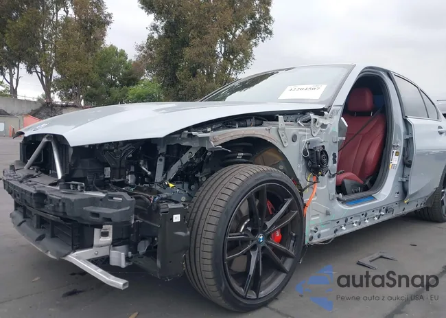 3MW39FF06R8E82471: 42204507