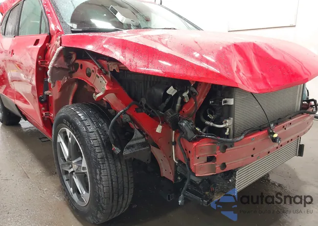 3GNKBHR48SS193959: 42204604