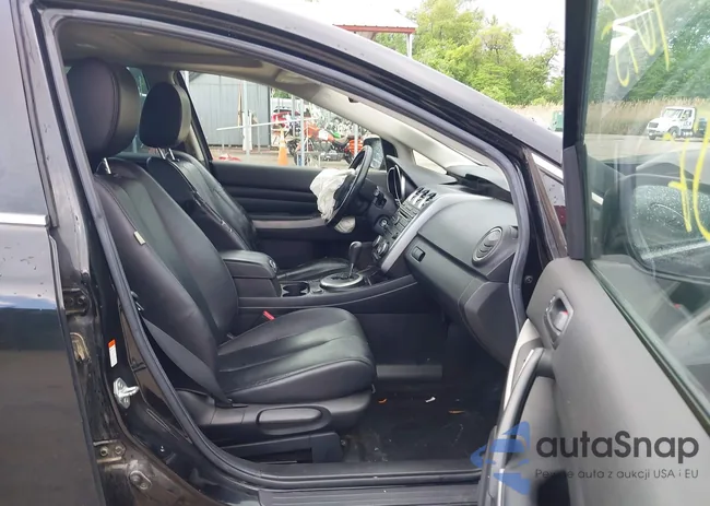 JM3ER2CMXB0383011: 42204675