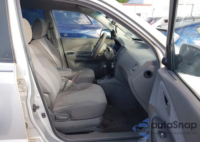 KM8JM12B26U469326: 42204742