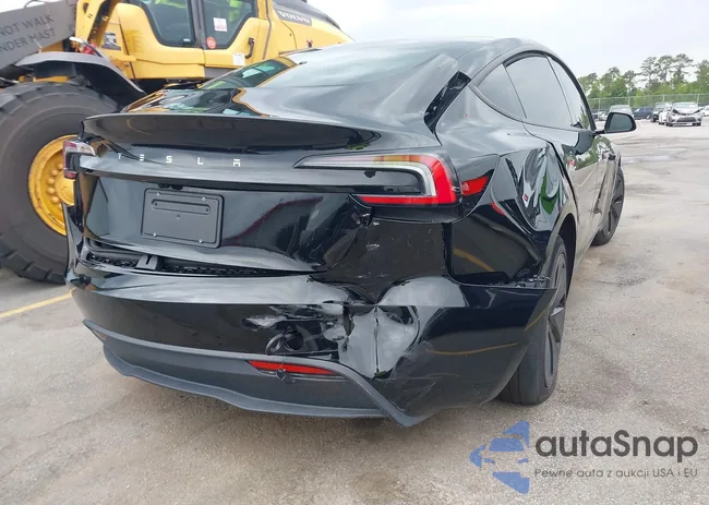 5YJ3E1EA0RF856726: 42204946