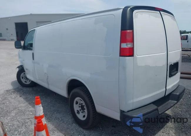 1GCWGAF19H1323772: 42205018