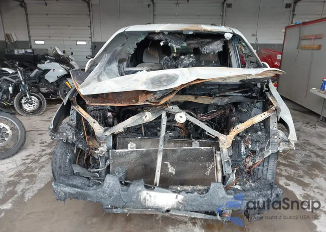 5TDJZ3DC5HS180200: 42204077