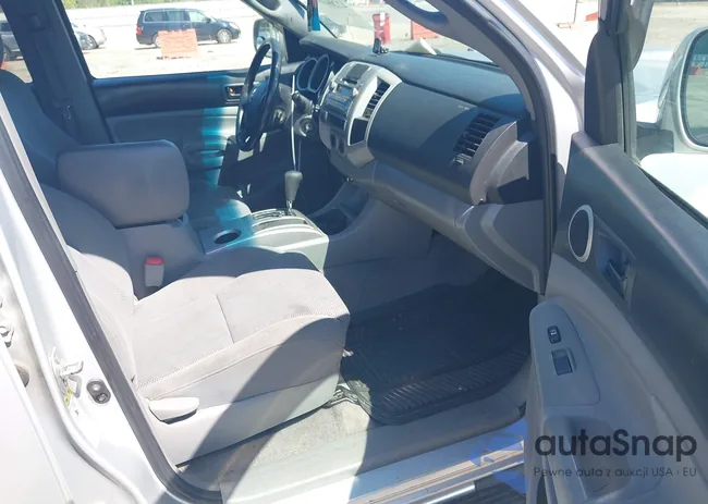 3TMJU4GN3AM093600: 42204198