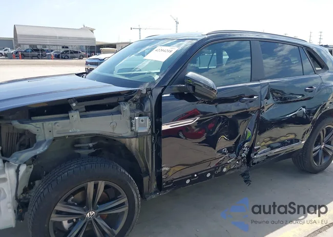 1V2PE2CA3MC227881: 42204218