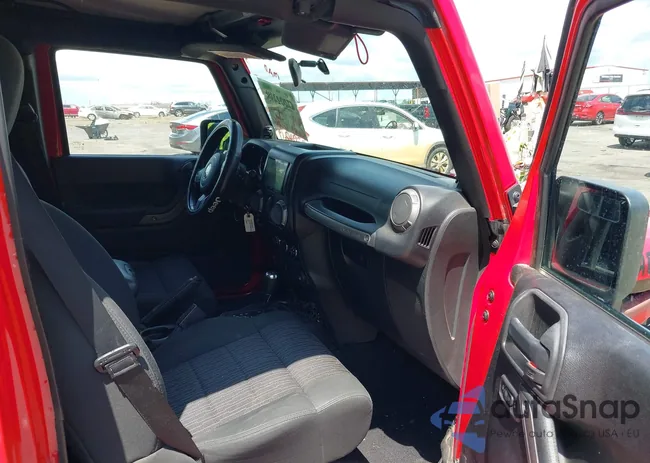 1C4HJWDG9CL109067: 42204219