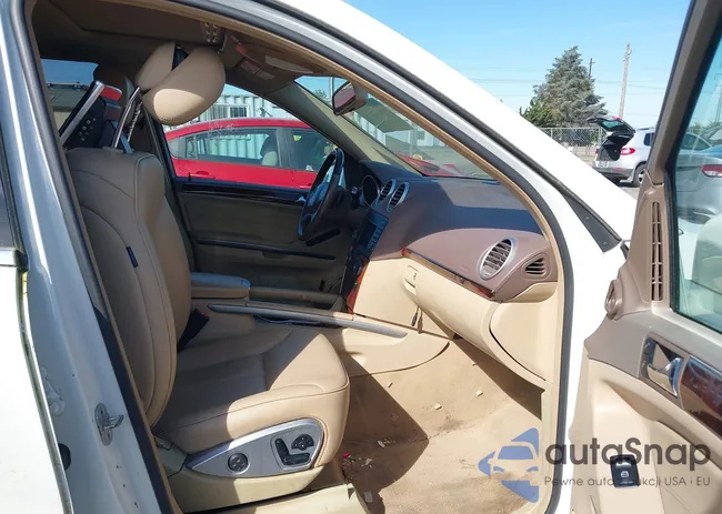 4JGBF7BE0BA646690: 42204394