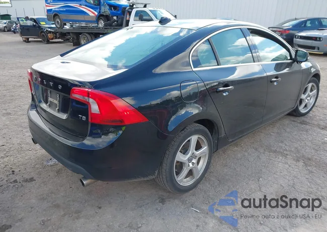 YV1612FS1D2220344: 42205494