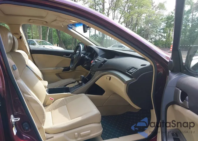 JH4CU2F67AC012749: 42205551