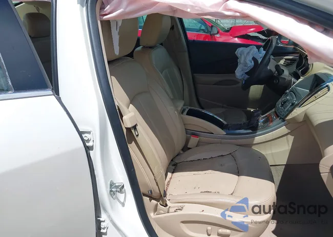 1G4GD5E34CF130301: 42205574