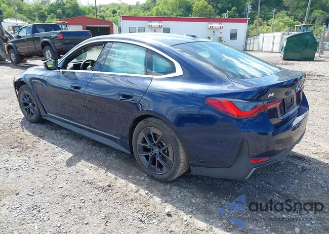 WBY83FB06RFS78758: 42205579