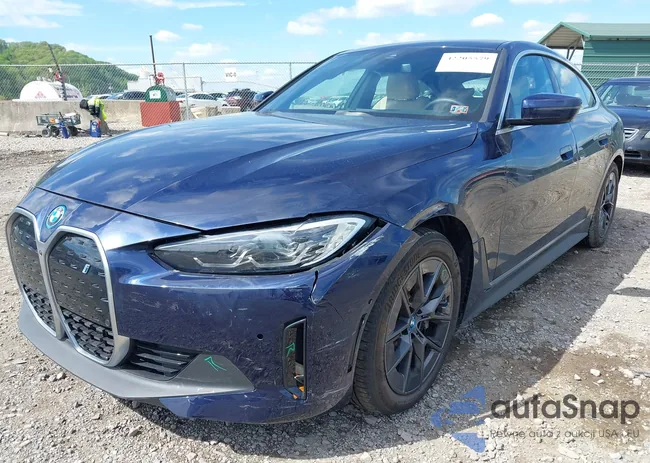 WBY83FB06RFS78758: 42205579