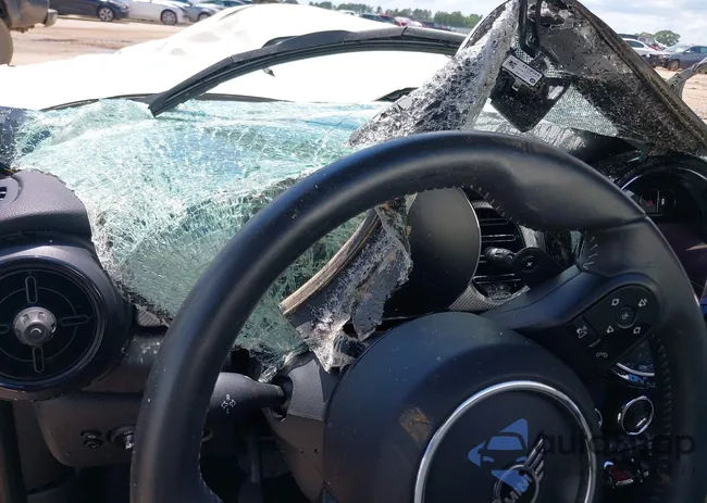 WMW53DK05N2R42359: 42205588