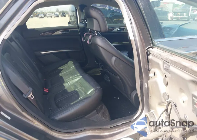 3LN6L2LU6ER813468: 42205873