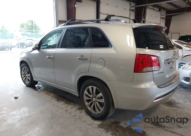 5XYKW4A26DG415757: 42205927