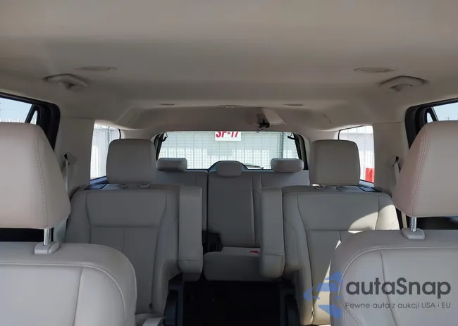 1FMJU1HT0NEA26679: 42205932