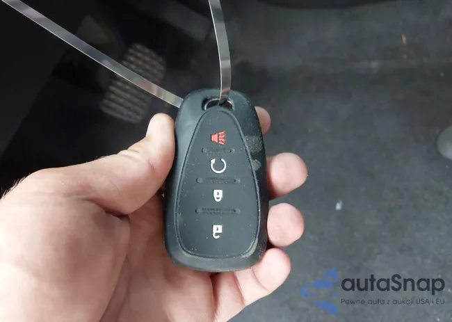 KL77LHE29RC211107: 42205991