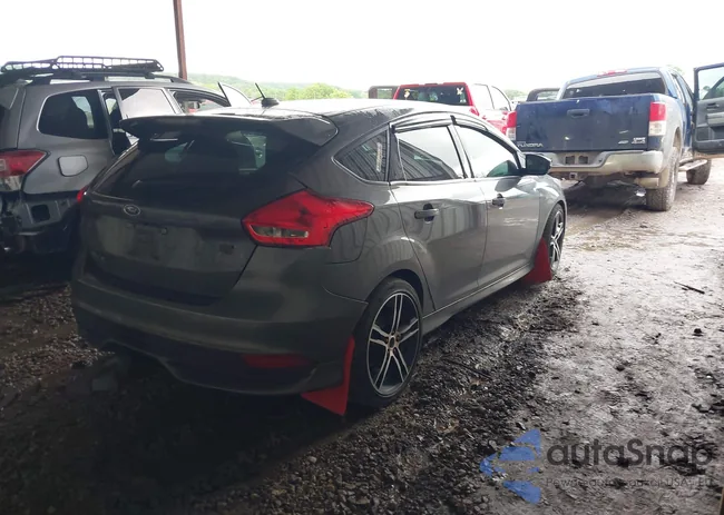 1FADP3L95JL232348: 42205082