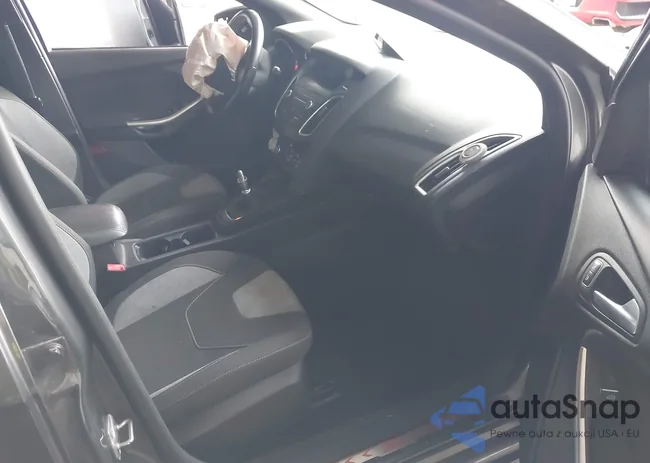 1FADP3L95JL232348: 42205082