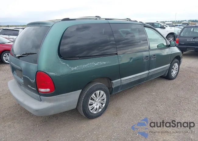 2P4GP44R7TR698090: 42205152