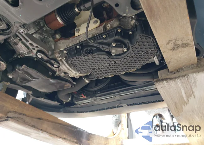 1VWBA7A38JC004818: 42205205