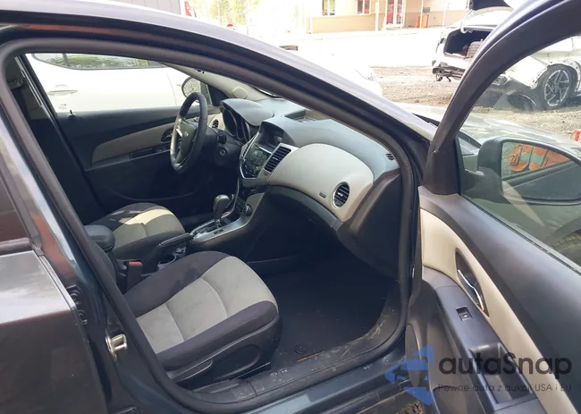 1G1PA5SG1D7235841: 42205311