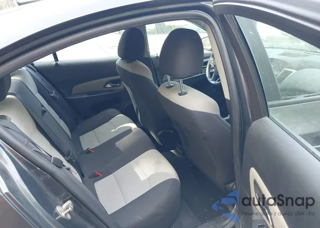 1G1PA5SG1D7235841: 42205311