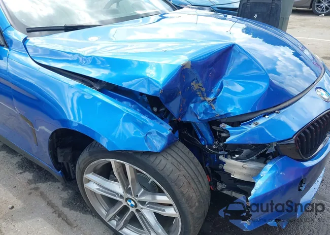 WBA4Z1C50JEC72749: 42205395