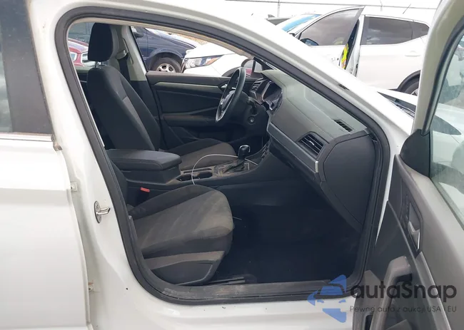 3VWC57BU0MM004802: 42206480