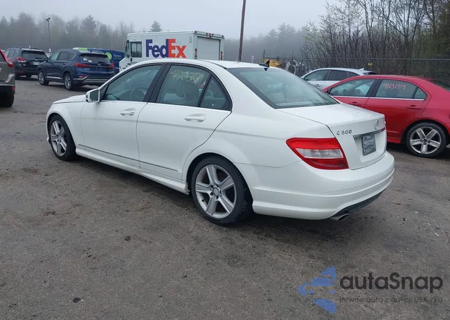 WDDGF8BB0AR093227: 42206631