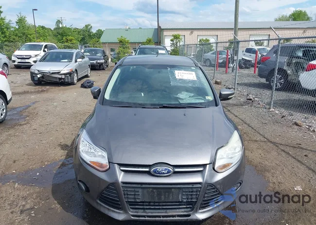 1FADP3F24DL104718: 42206680