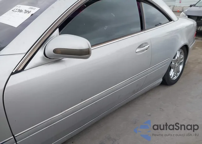 WDBPJ75J91A015029: 42206709