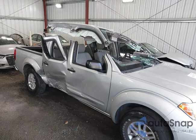 1N6AD0ER5KN790768: 42206732