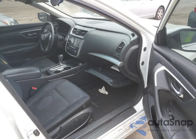 1N4AL3APXHN338020: 42206954