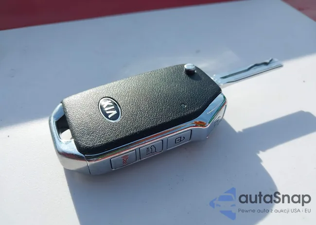 KNDPMCAC0M7862502: 42206998