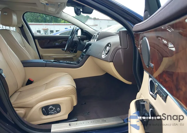 SAJWJ1CD0K8W20865: 42206084