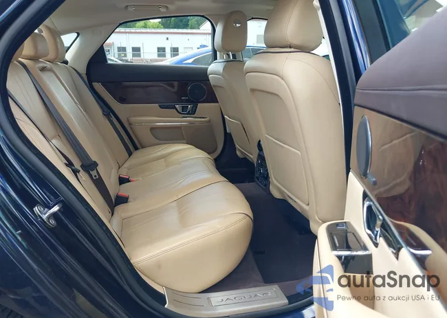 SAJWJ1CD0K8W20865: 42206084