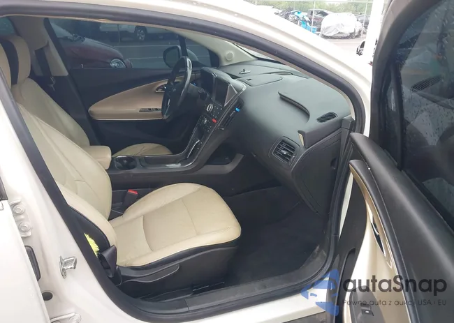 1G1RD6E46CU121681: 42206266