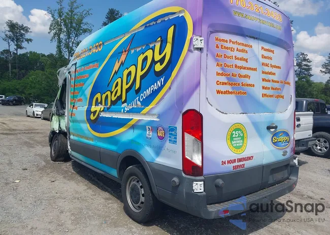 1FTNR2XG6FKA51879: 42207467