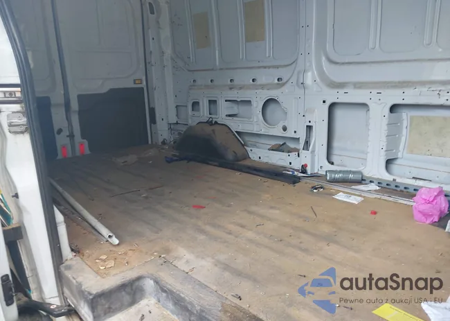 1FTNR2XG6FKA51879: 42207467